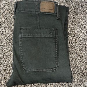 Selling American Eagle Jeans! 2 Regular